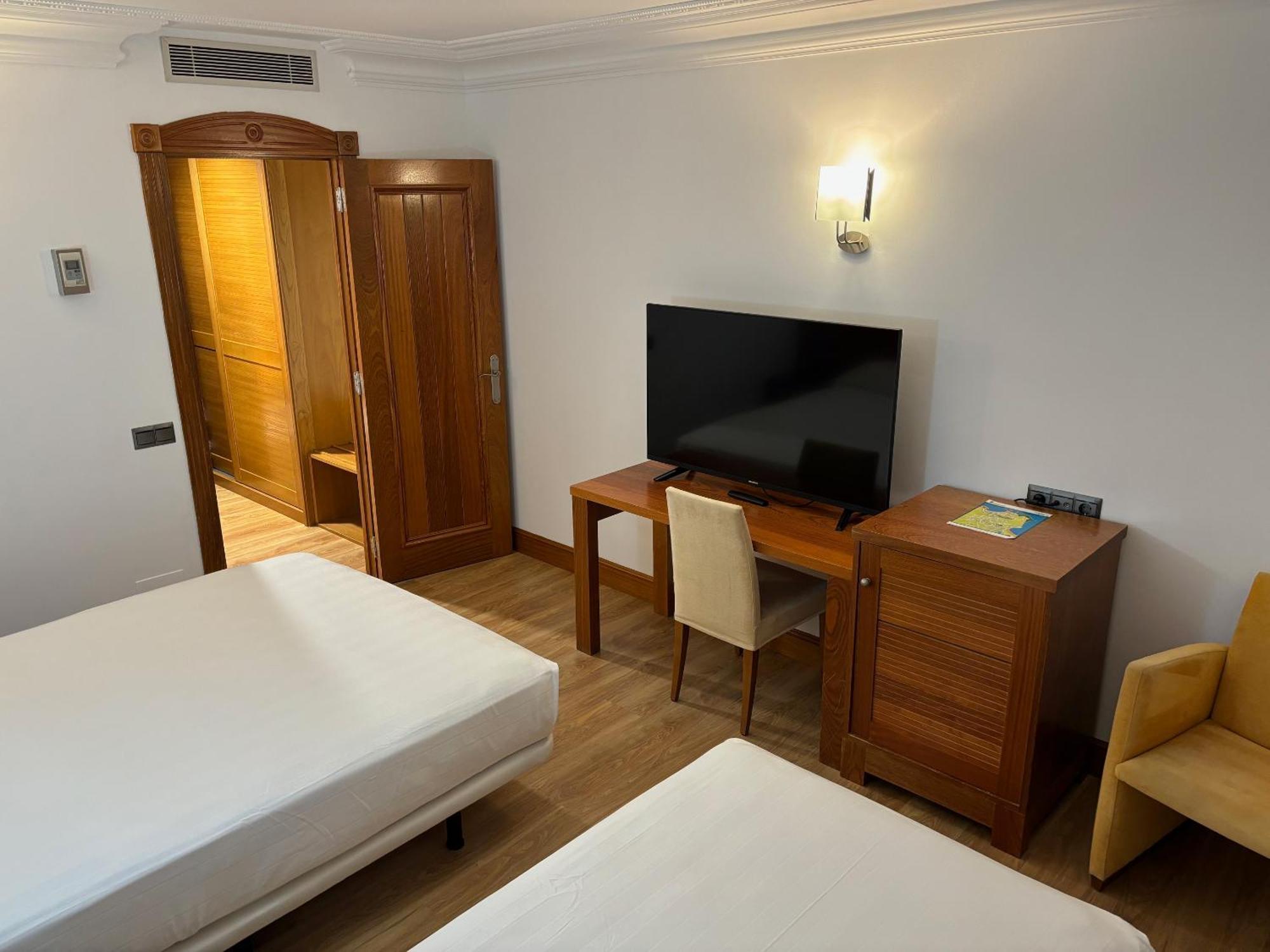Gran Hotel Liber & Spa Playa Golf Ноха Экстерьер фото