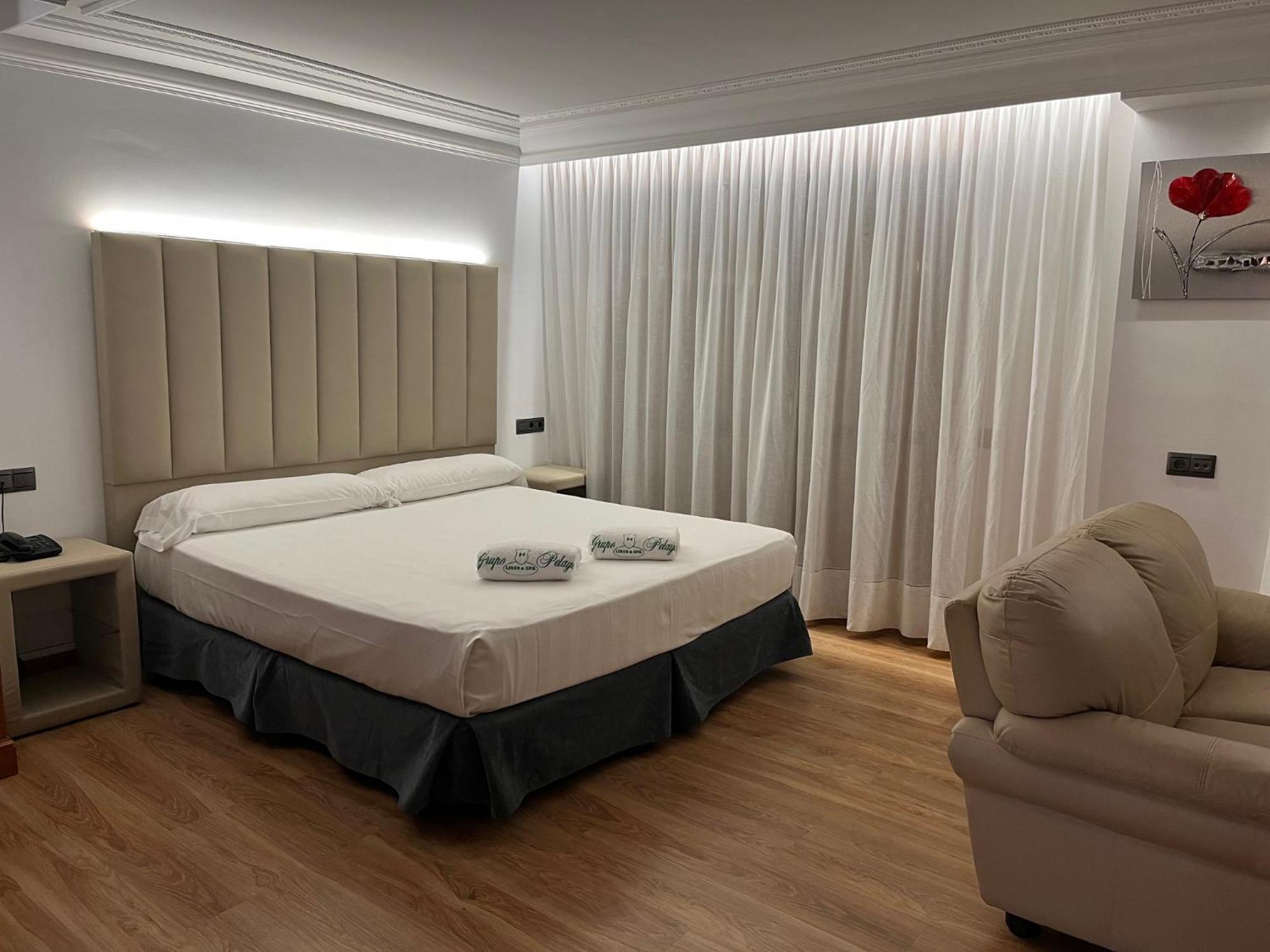 Gran Hotel Liber & Spa Playa Golf Ноха Экстерьер фото