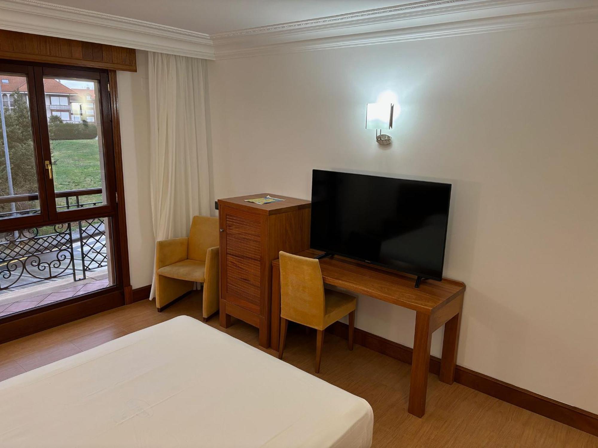 Gran Hotel Liber & Spa Playa Golf Ноха Экстерьер фото